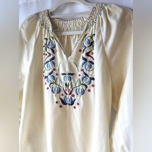 Vintage Embroidered Peasant Blouse, fits sizes small to medium.